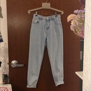 PacSun Mom Jeans